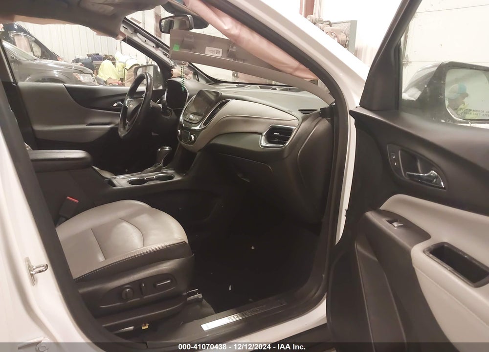 2018 CHEVROLET EQUINOX PREMIER VIN: 2GNAXWEX2J6201021