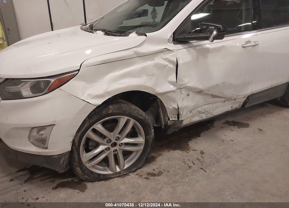 2018 CHEVROLET EQUINOX PREMIER VIN: 2GNAXWEX2J6201021