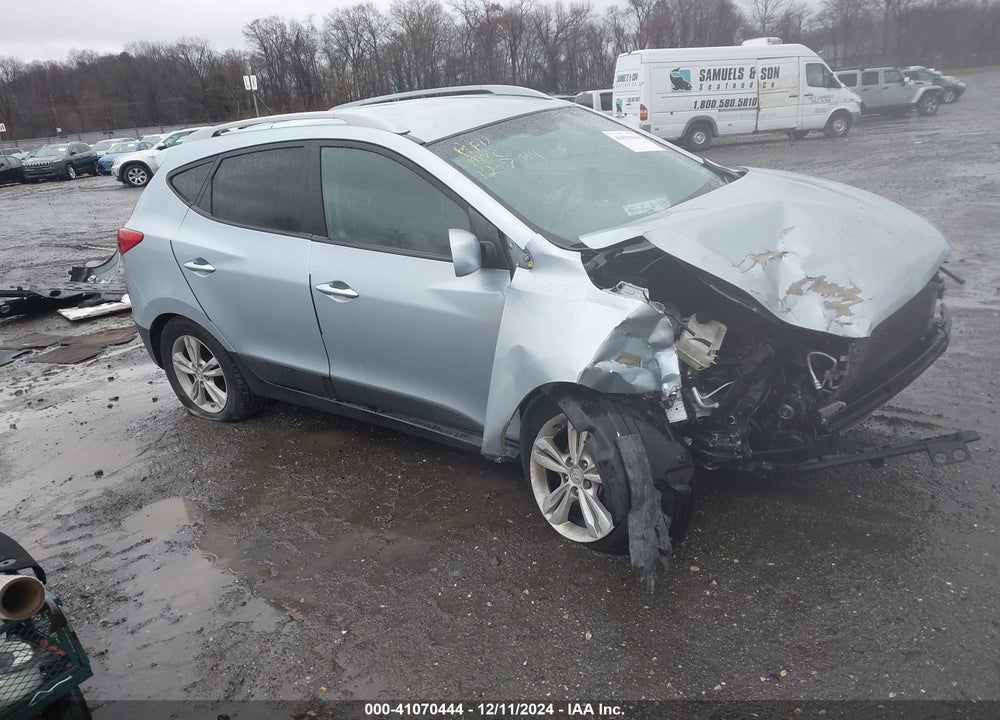 2011 HYUNDAI TUCSON GLS VIN: KM8JU3AC2BU198235