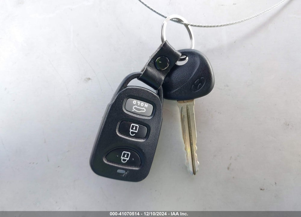 2020 HYUNDAI ELANTRA VIN: 5NPD84LF8LH564732