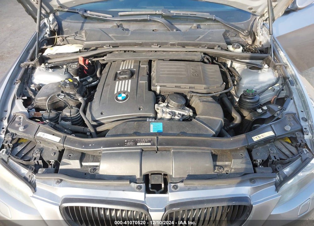 2009 BMW 335I VIN: WBAWL73529PX44718