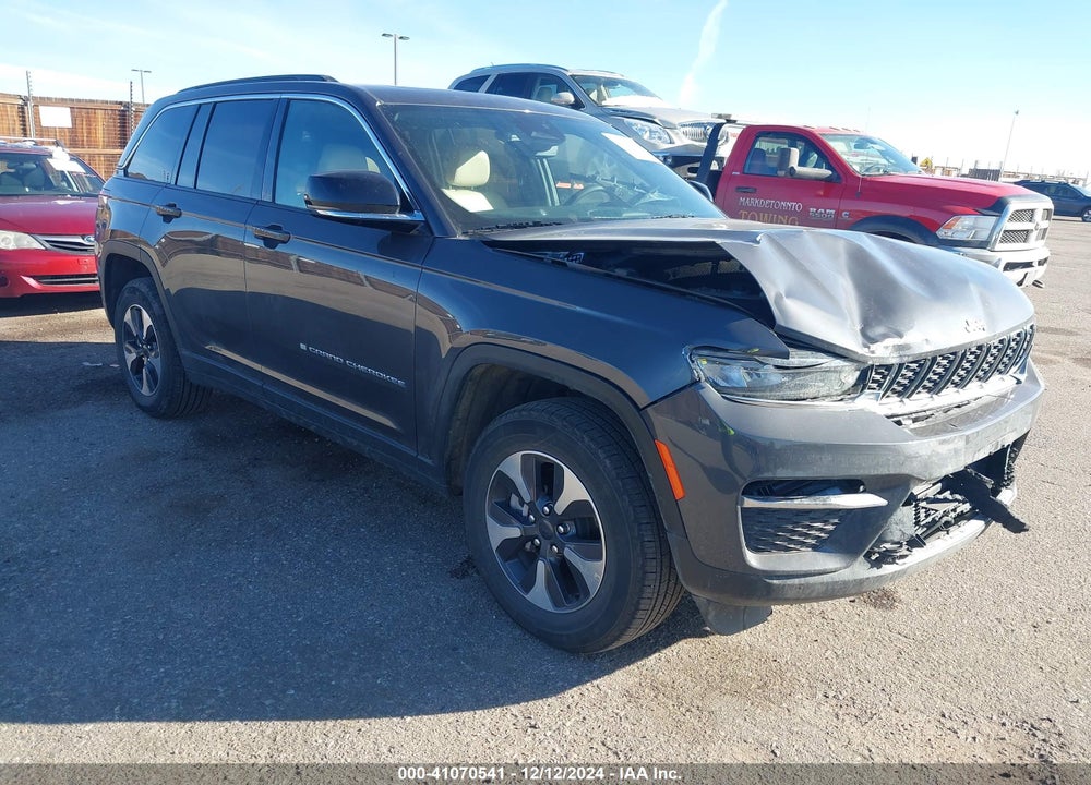 2024 JEEP GRAND CHEROKEE 4XE VIN: 1C4RJYB64R8521287