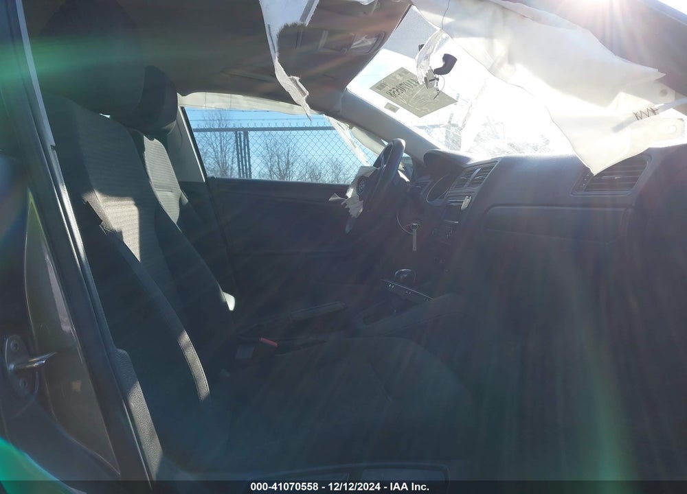 2015 VOLKSWAGEN JETTA 2.0L S VIN: 3VW2K7AJ9FM357098