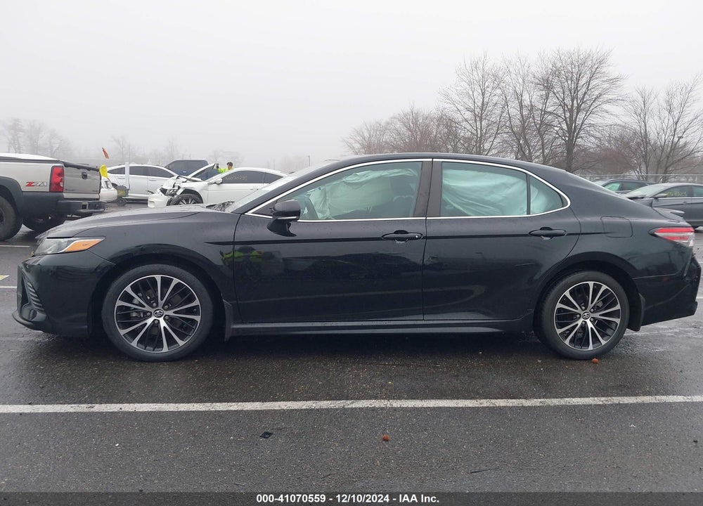 2019 TOYOTA CAMRY VIN: 4T1B11HK0KU845875