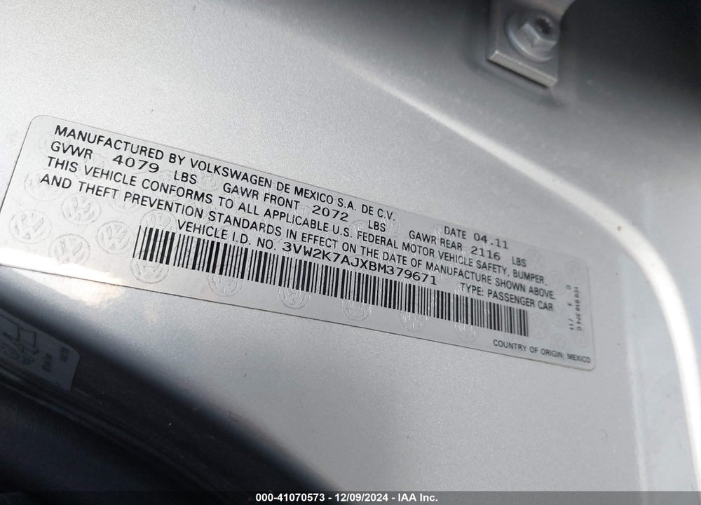2011 VOLKSWAGEN JETTA 2.0L S VIN: 3VW2K7AJXBM379671