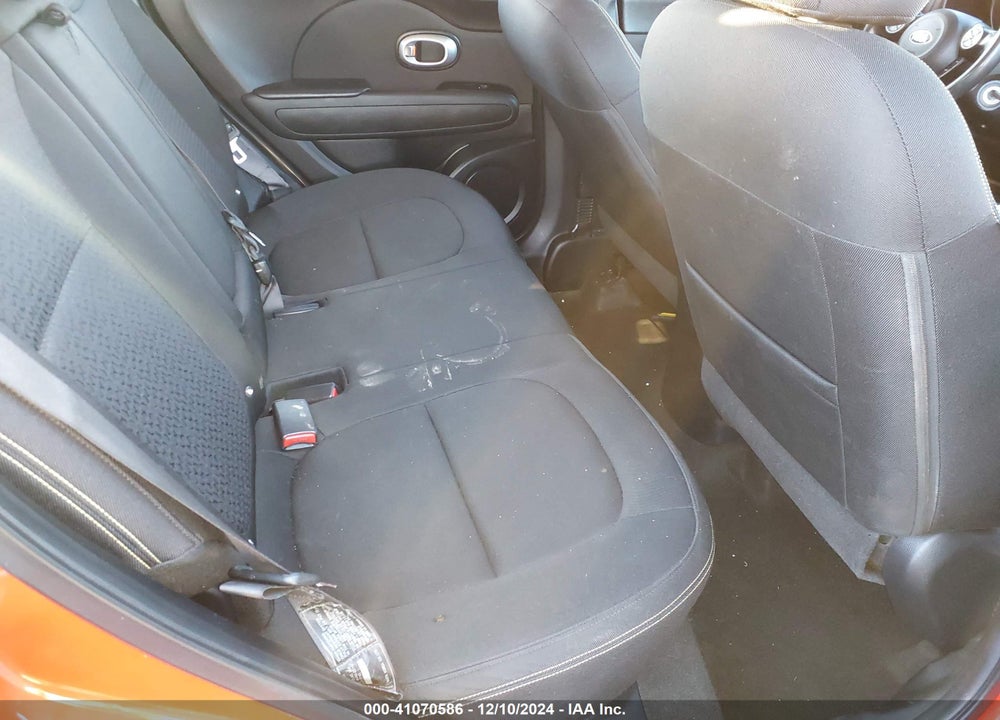 2015 KIA SOUL VIN: KNDJP3A58F7770426