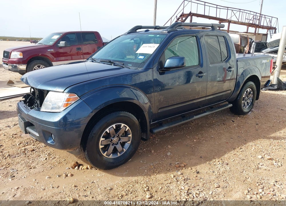 2016 FRONTIER NISSAN  PRO-4X VIN: 1N6AD0EV8GN902726