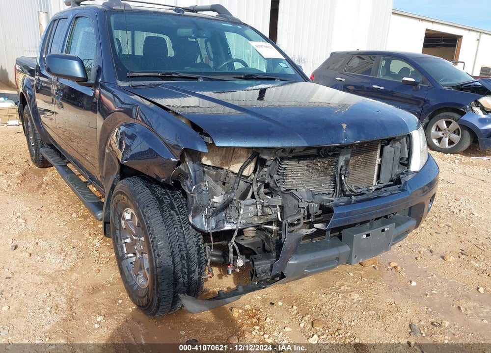 2016 FRONTIER NISSAN  PRO-4X VIN: 1N6AD0EV8GN902726