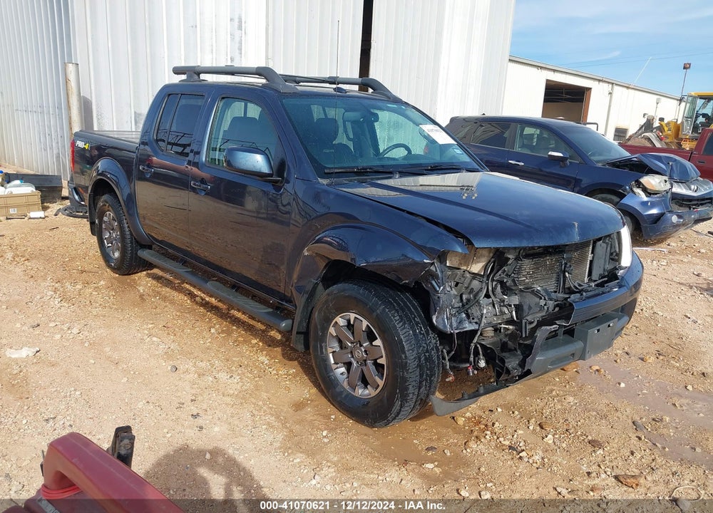 2016 FRONTIER NISSAN  PRO-4X VIN: 1N6AD0EV8GN902726