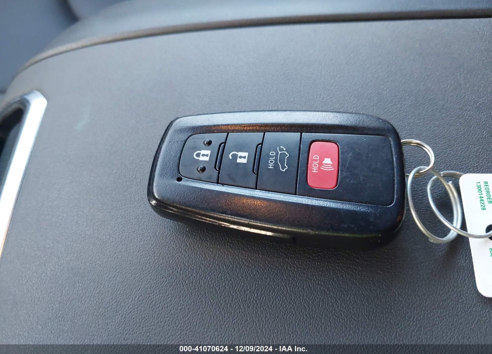 2023 TOYOTA HIGHLANDER XLE VIN: 5TDKDRBH2PS029477