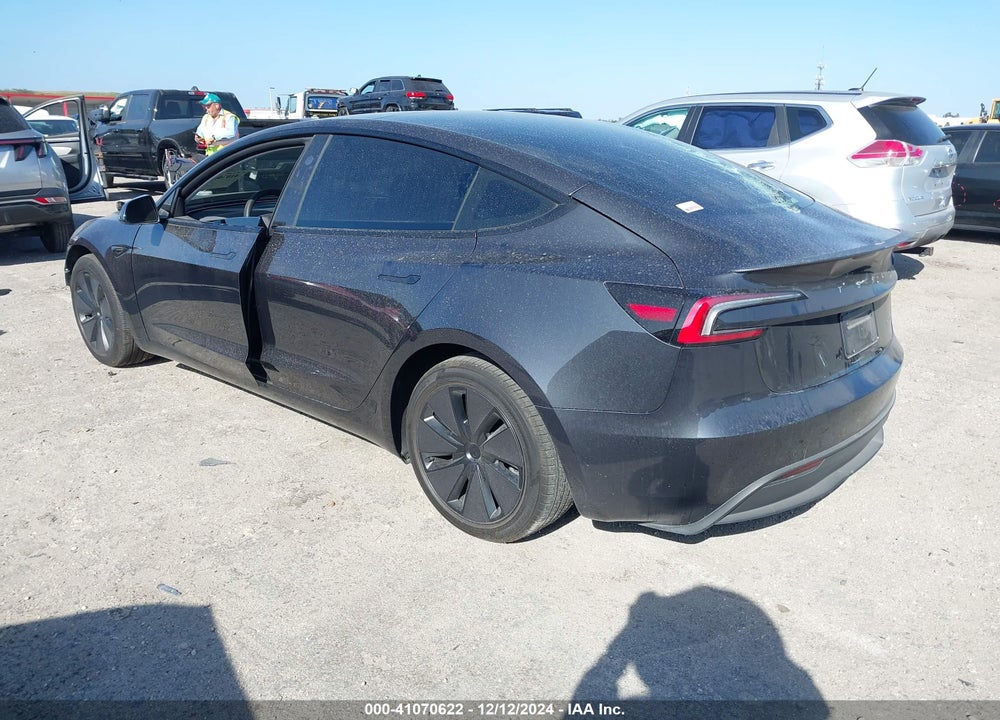 2024 TESLA MODEL 3 VIN: 5YJ3E1EB1RF732912