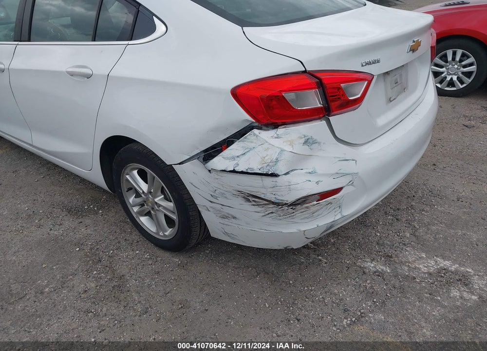 2018 CHEVROLET CRUZE VIN: 1G1BE5SM6J7154897