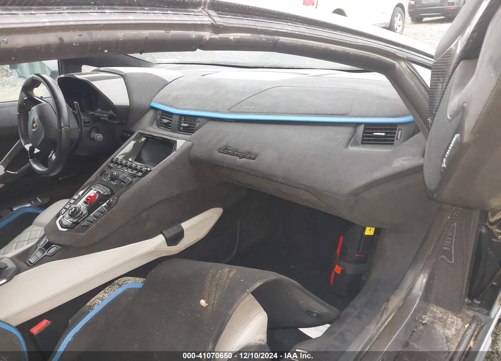 2018 LAMBORGHINI AVENTADOR S VIN: ZHWUV4ZD9JLA07622
