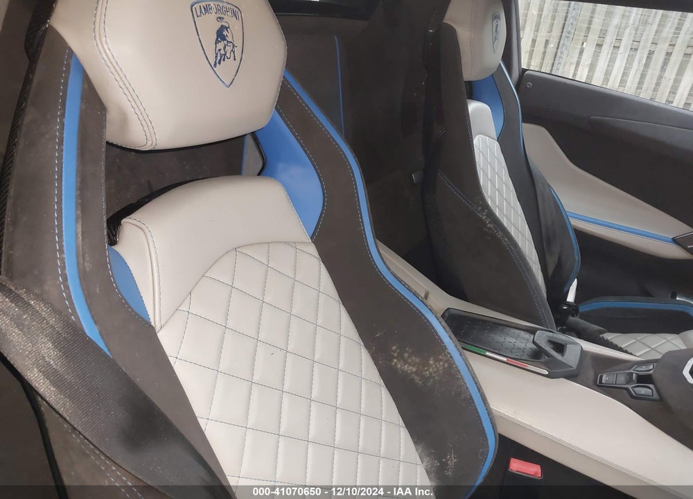 2018 LAMBORGHINI AVENTADOR S VIN: ZHWUV4ZD9JLA07622