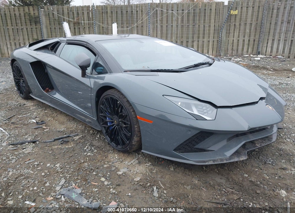 2018 LAMBORGHINI AVENTADOR S VIN: ZHWUV4ZD9JLA07622