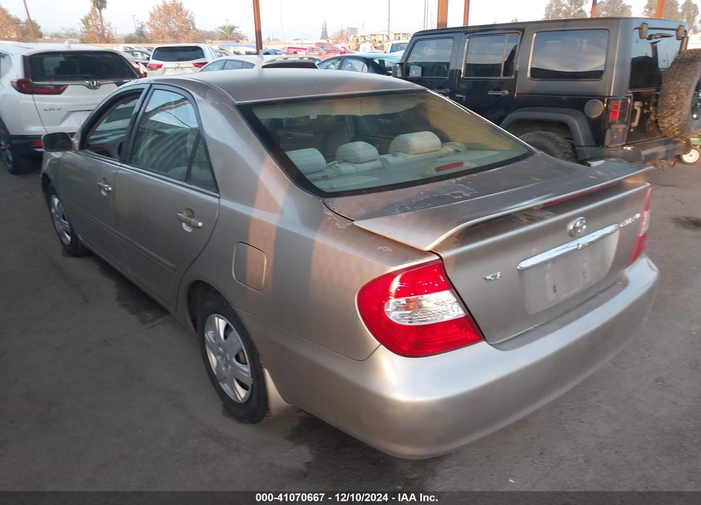 2005 TOYOTA CAMRY LE VIN: 4T1BE32K05U051892