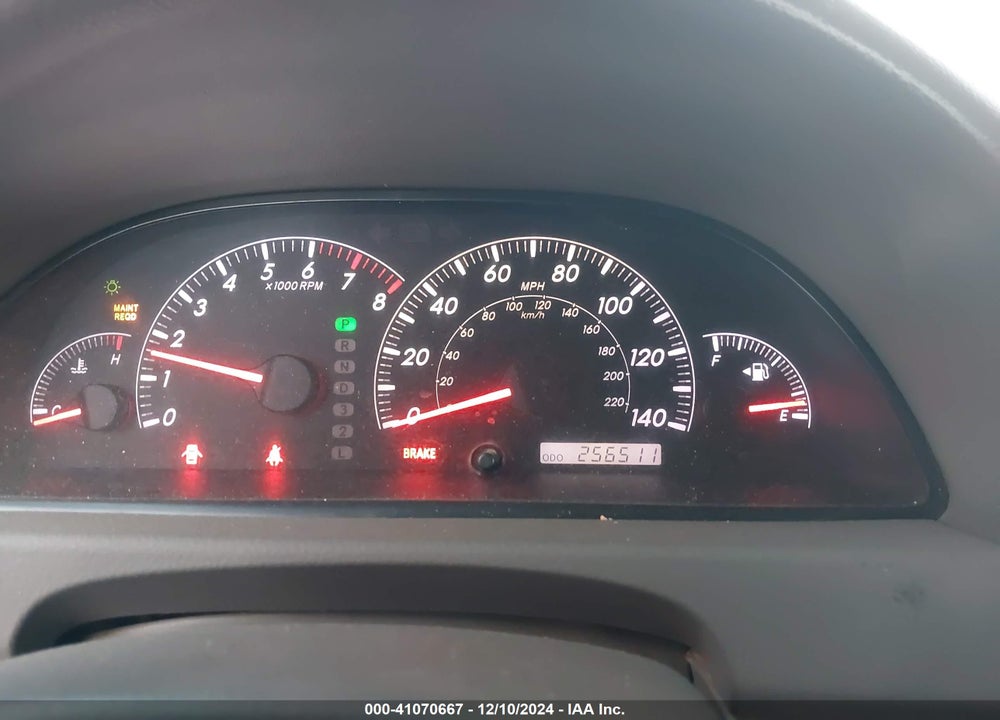 2005 TOYOTA CAMRY LE VIN: 4T1BE32K05U051892