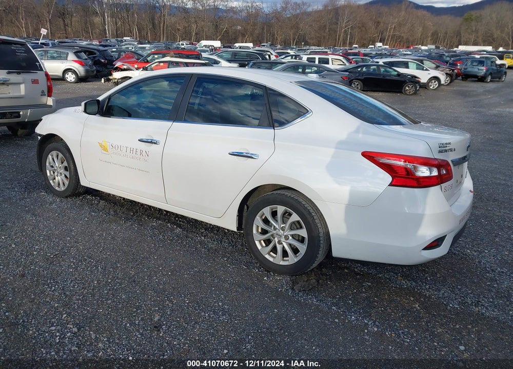 2018 NISSAN SENTRA SV VIN: 3N1AB7AP2JY267394
