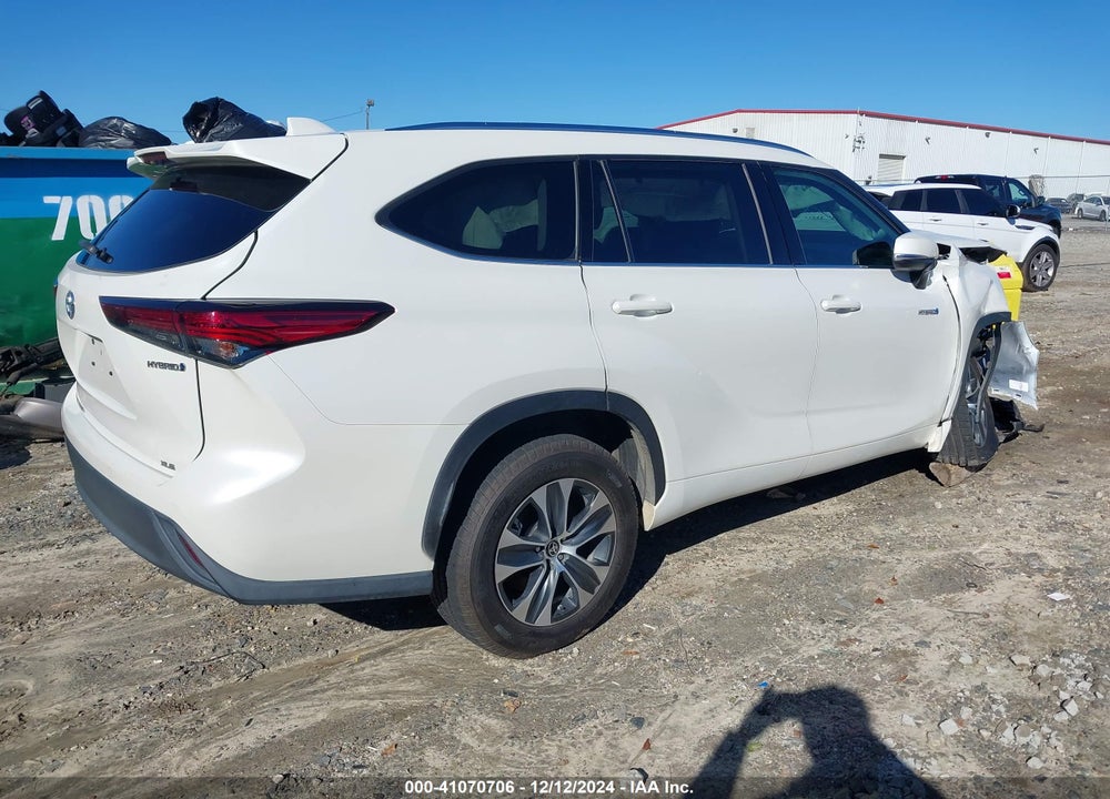 2021 TOYOTA HIGHLANDER HYBRID XLE VIN: 5TDGARAH5MS503725