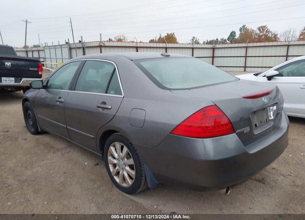 2006 HONDA ACCORD 3.0 EX VIN: 1HGCM66886A055334