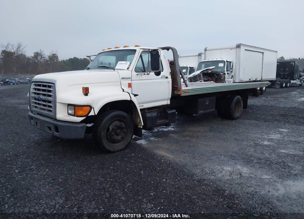 1998 FORD F800 VIN: 1FDNF80C2WVA20710