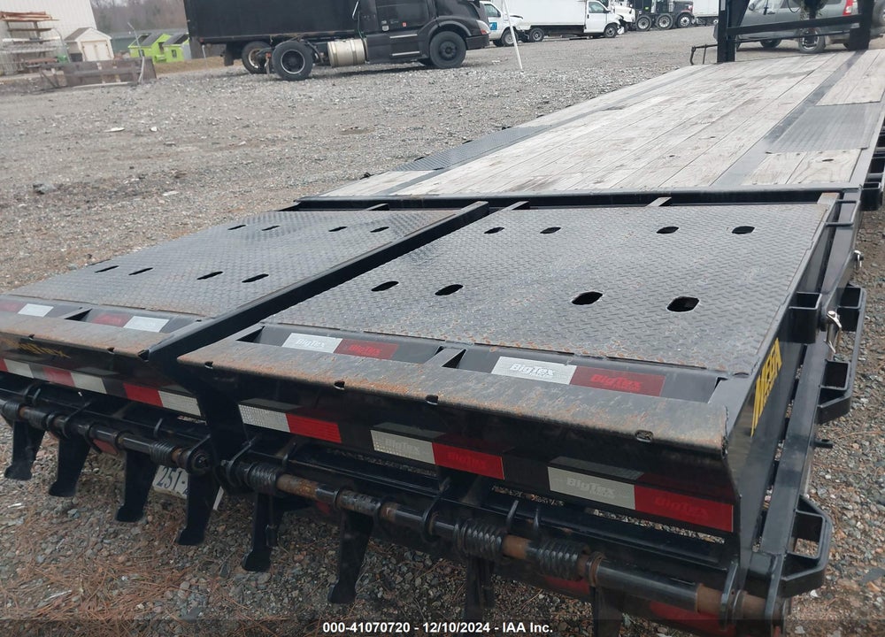 2022 BIG TEX TRAILER CO INC TRAILER VIN: 16V3F3824N6178022