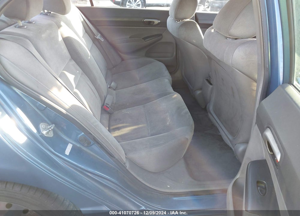 2008 HONDA CIVIC LX VIN: 1HGFA165X8L018680