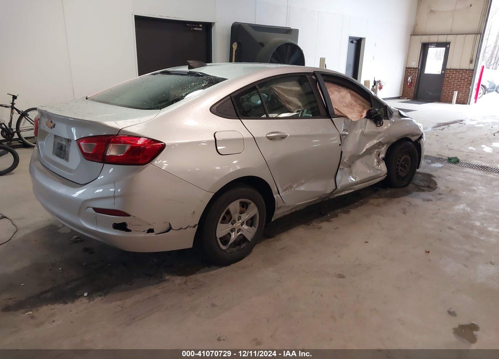 2018 CHEVROLET CRUZE LS AUTO VIN: 1G1BC5SM9J7148985