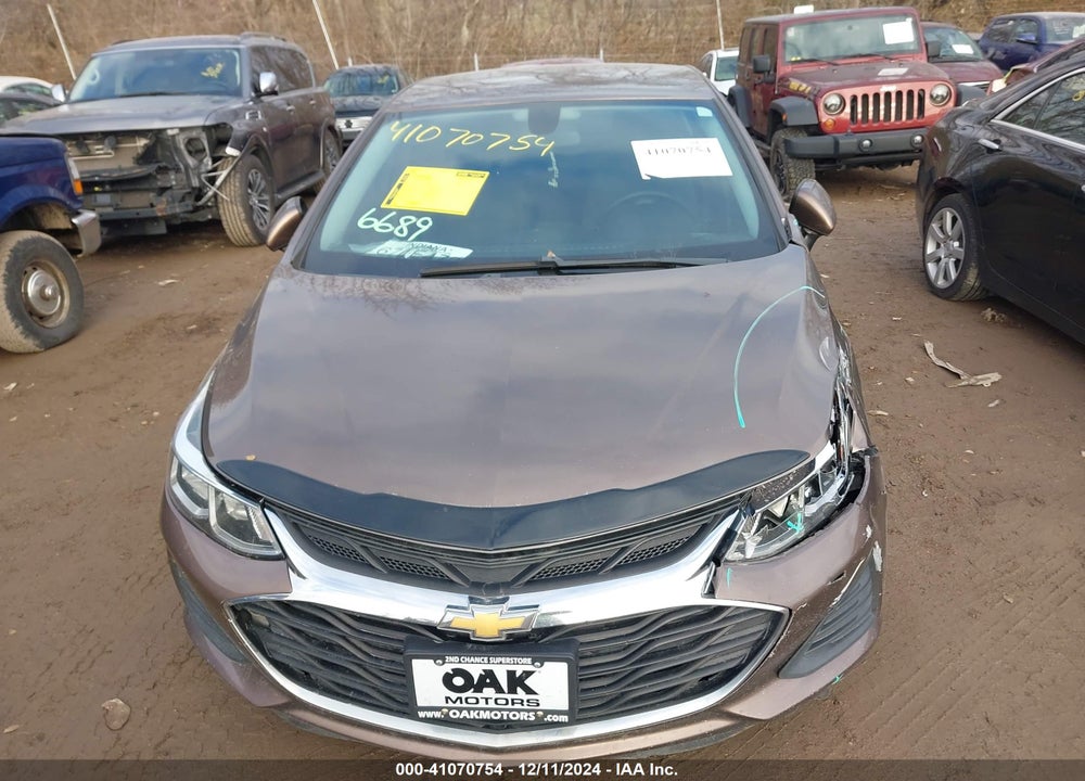 2019 CHEVROLET CRUZE VIN: 1G1BC5SM0K7126794