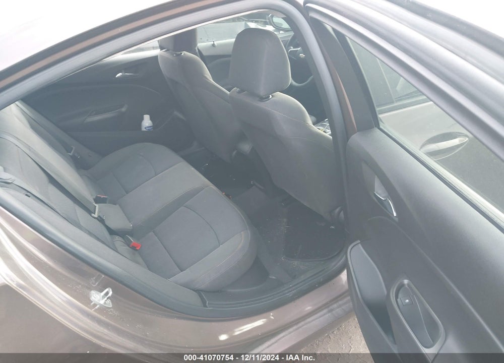 2019 CHEVROLET CRUZE VIN: 1G1BC5SM0K7126794