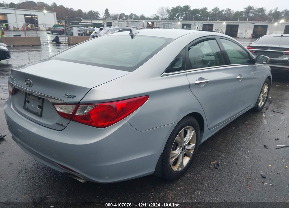 2011 HYUNDAI SONATA LIMITED 2.0T VIN: 5NPEC4AB1BH290517