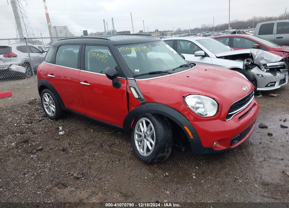 2015 MINI COUNTRYMAN COOPER S VIN: WMWZC3C58FWT05434