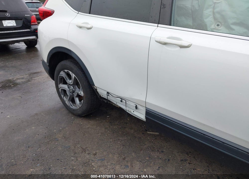 2018 HONDA CR-V EX VIN: 5J6RW2H55JL028128