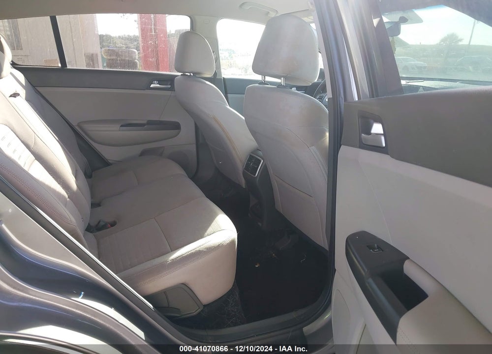 2017 KIA SPORTAGE LX VIN: KNDPMCAC9H7183320