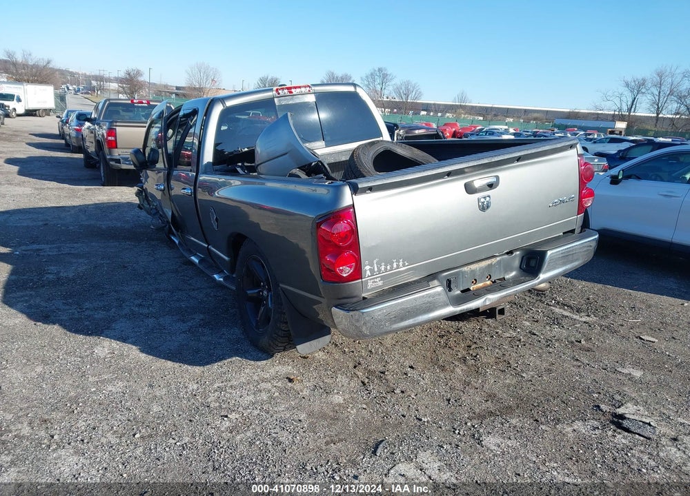 2007 DODGE RAM 1500 SLT/TRX4 OFF ROAD/SPORT VIN: 1D7HU18N97S223767