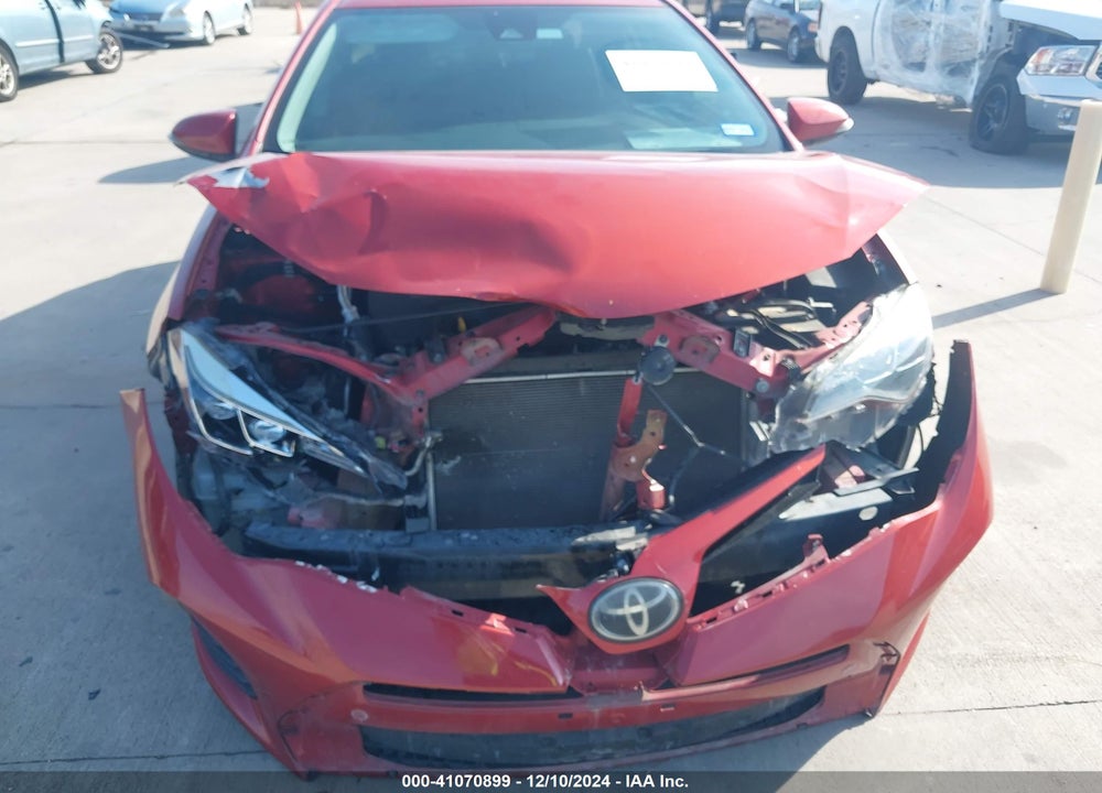 2018 TOYOTA COROLLA SE VIN: 5YFBURHE6JP808524