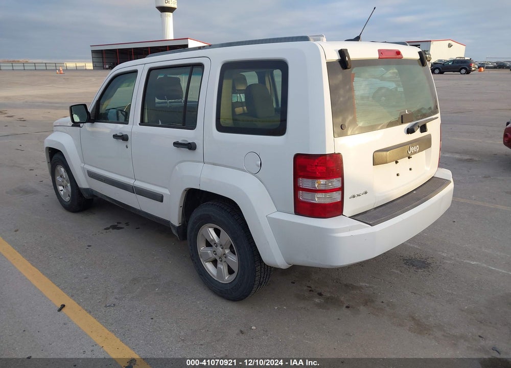 2011 JEEP LIBERTY SPORT VIN: 1J4PN2GK4BW580656