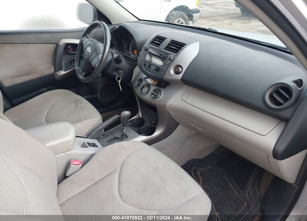 2007 TOYOTA RAV4 LIMITED VIN: JTMBD31V675086274