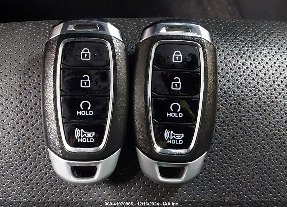 2022 HYUNDAI KONA VIN: KM8K5CA33NU754607