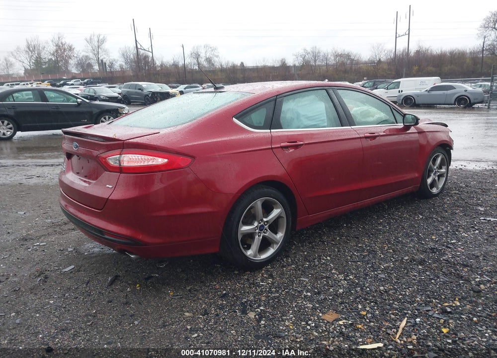 2015 FORD FUSION SE VIN: 3FA6P0H73FR202482