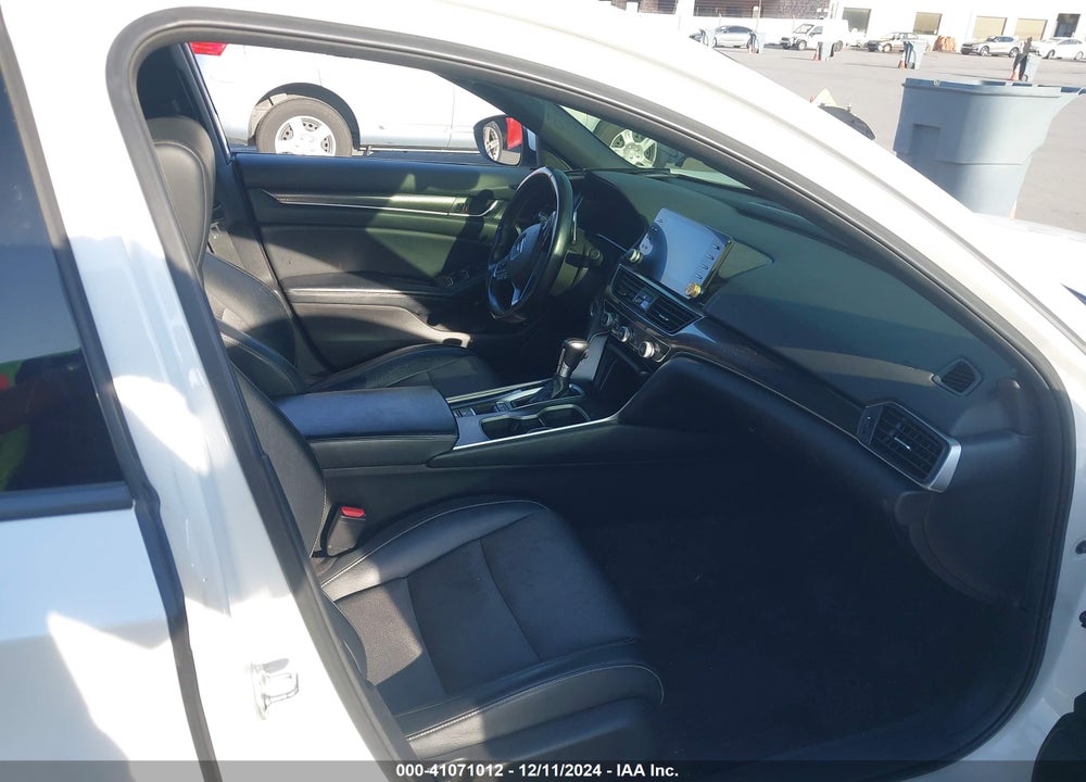 2018 HONDA ACCORD SPORT VIN: 1HGCV1F39JA058837