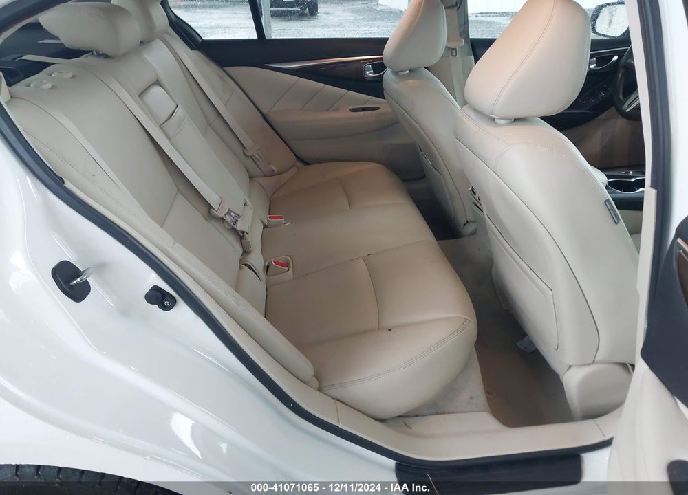 2018 INFINITI Q50 3.0T LUXE VIN: JN1EV7AR8JM431888