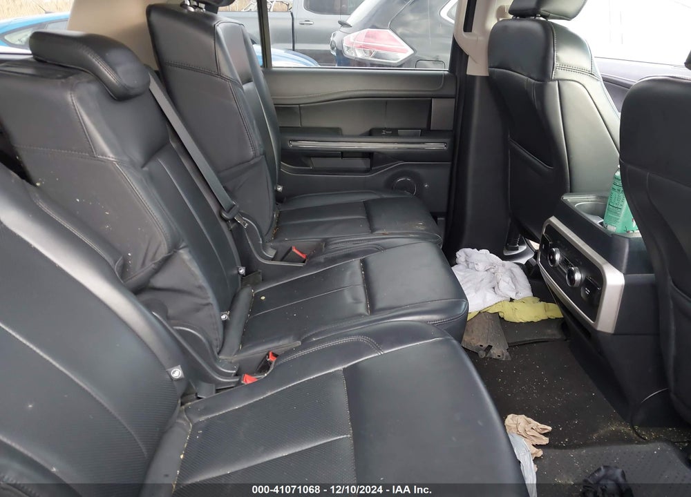 2024 FORD EXPEDITION XLT VIN: 1FMJU1J87REA42227