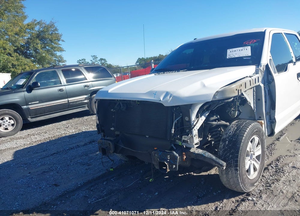 2017 FORD F-150 XLT VIN: 1FTEW1C88HFC37212