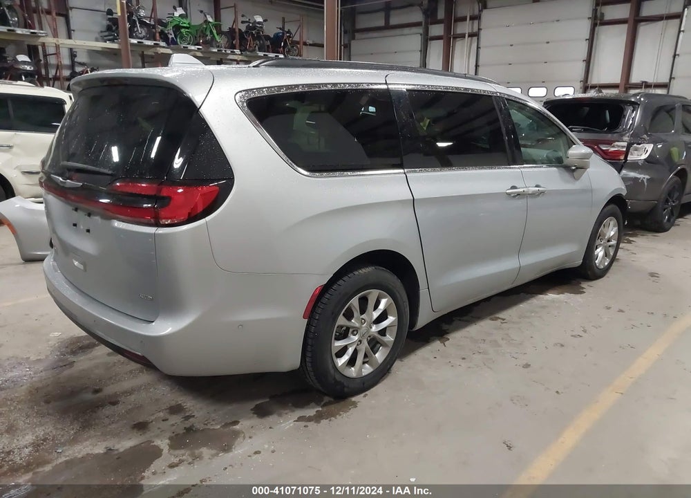 2022 CHRYSLER PACIFICA TOURING L AWD VIN: 2C4RC3BG6NR183833