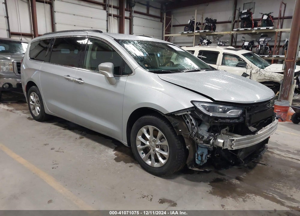 2022 CHRYSLER PACIFICA TOURING L AWD VIN: 2C4RC3BG6NR183833