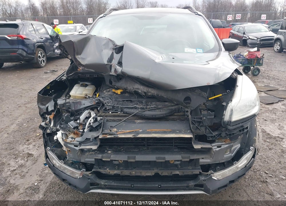 2016 FORD ESCAPE SE VIN: 1FMCU9GX2GUC33188