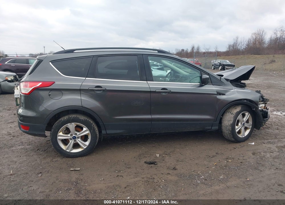 2016 FORD ESCAPE SE VIN: 1FMCU9GX2GUC33188
