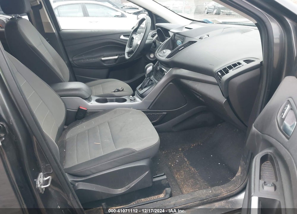 2016 FORD ESCAPE SE VIN: 1FMCU9GX2GUC33188