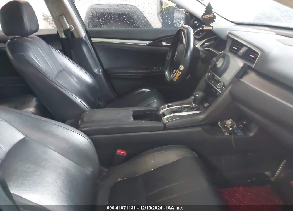 2016 HONDA CIVIC VIN: 2HGFC1F94GH641463